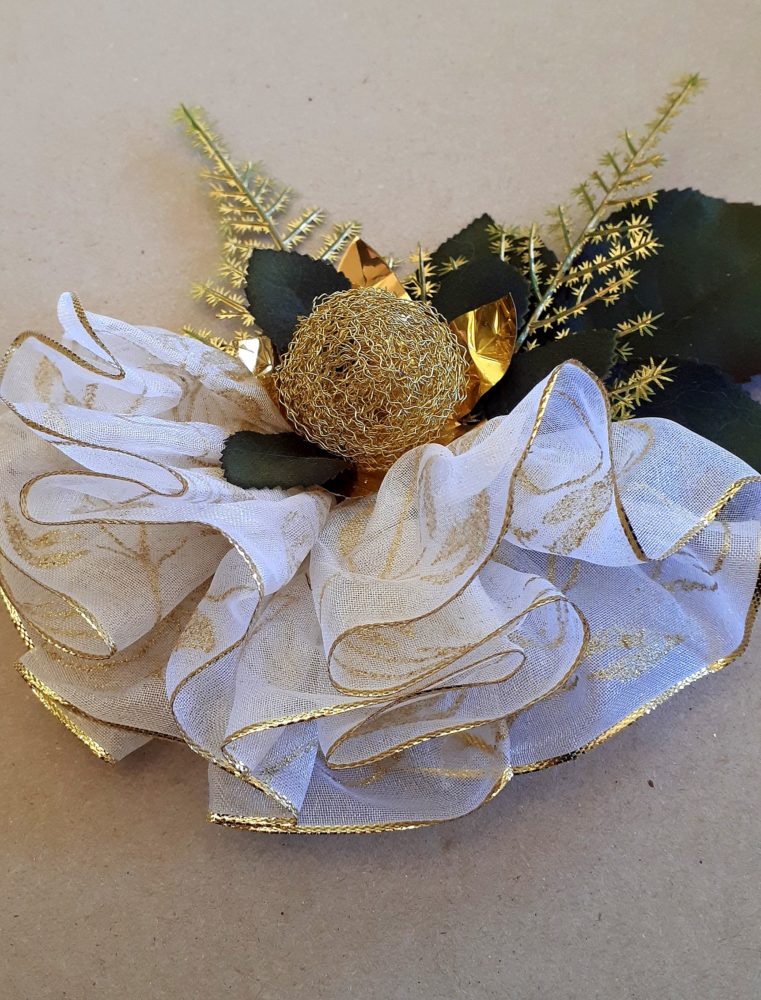 06.10.17 Jabot m.Grün 2 BLOG