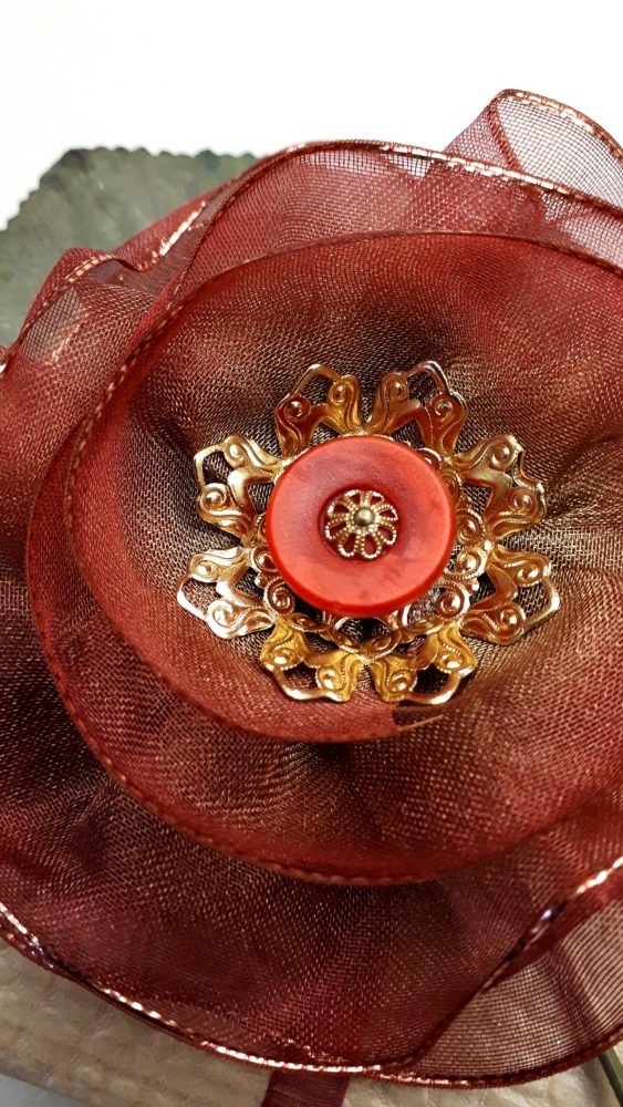 08.12.17 natur-rot Rosette 4 BLOG